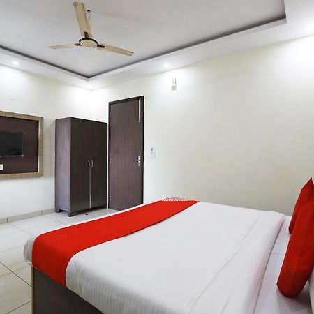 Hapur Oyo 48501 Dayal Regency酒店 外观 照片