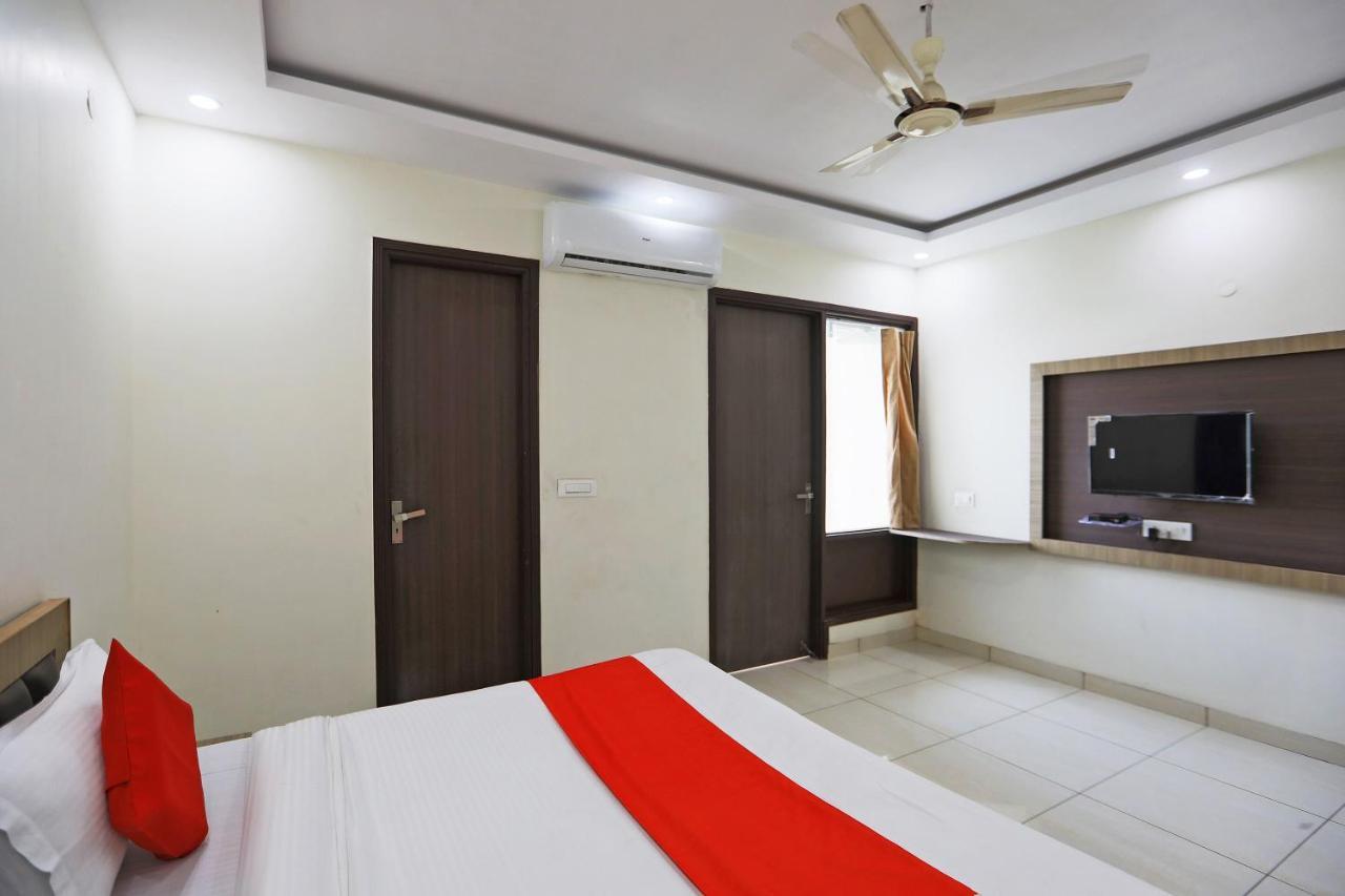 Hapur Oyo 48501 Dayal Regency酒店 外观 照片